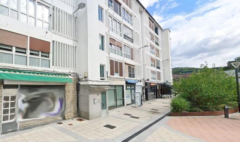 Local comercial en venta en Arrasate-Mondragón, San Andres photo 0