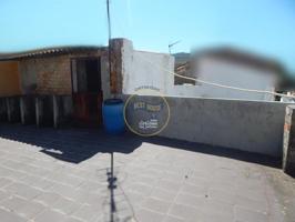 Casas de pueblo en venta en Agullent, Agullent photo 0