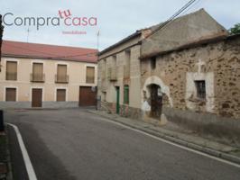 Casas de pueblo en venta en Migueláñez, MiguelaÑez photo 0