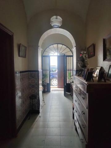 Casa en venta en Almendralejo, Mercado - Villafranca photo 0