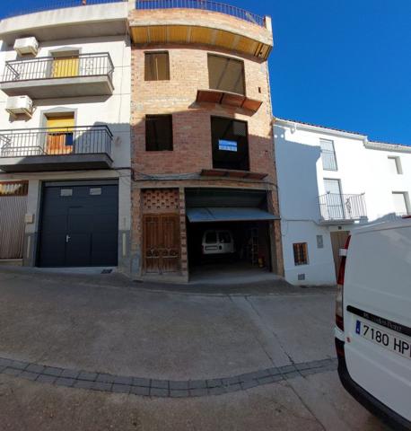 Casa en venta en Quesada, Pueblo - Proximo al centro photo 0