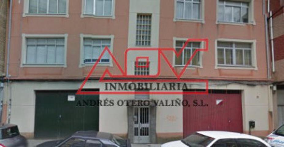 Local comercial en venta en Ferrol, Infernino photo 0