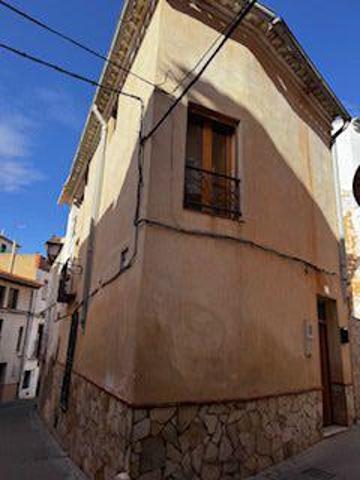 Casa en venta en Utiel, Utiel photo 0