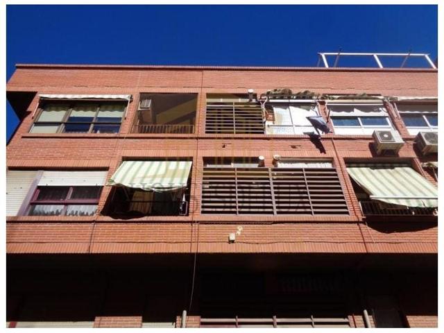 Piso en venta en Elda photo 0
