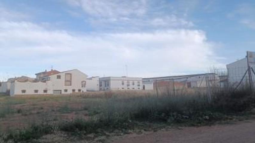 Terreno en venta en Almendralejo, Carretera De La Fuente Peri - Residencia photo 0