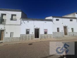 Casa en venta en Pedroche photo 0