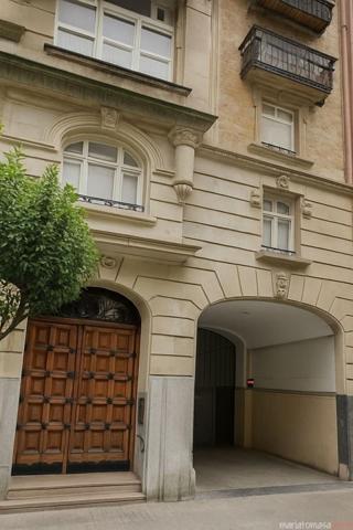 Garaje en venta en Bilbao, Bilbao photo 0