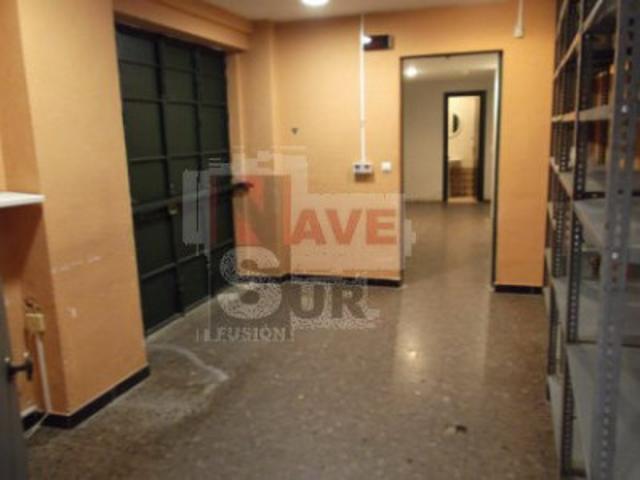 Local comercial en venta en Huelva, Conquero photo 0