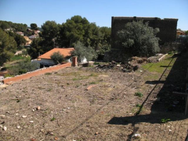 Terreno en venta en Bellvei, Baronia de Mar photo 0