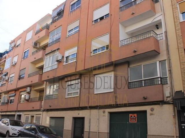 Piso en venta en Elda photo 0