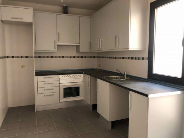 Piso en venta en Cantimpalos, Cantimpalos photo 0