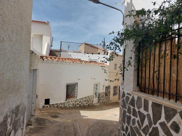 Casas de pueblo en venta en Sorbas, Uleila Del Campo photo 0