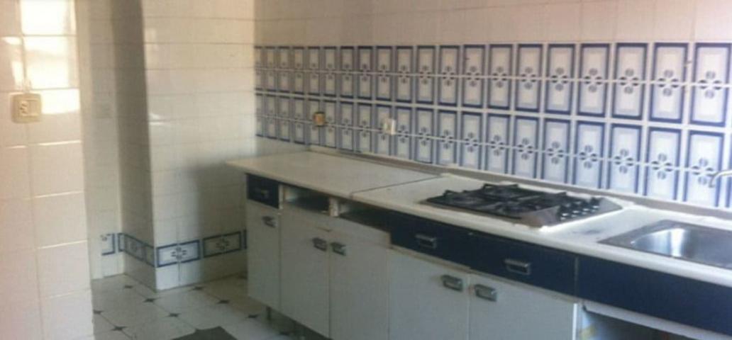 Piso en venta en Algeciras, San Bernabe photo 0