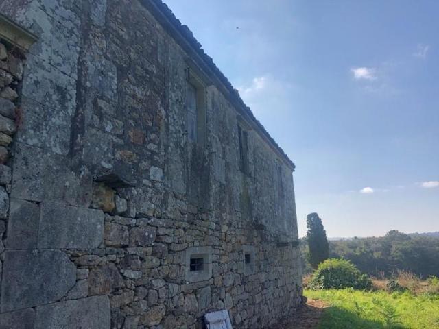 Casa con terreno en venta en Silleda photo 0