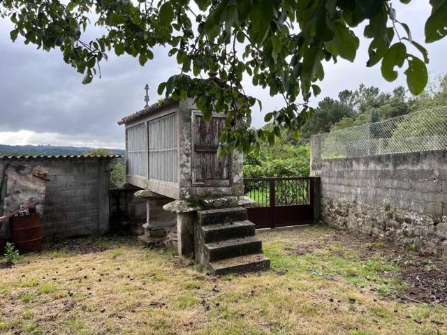 Chalet en venta en Silleda photo 0