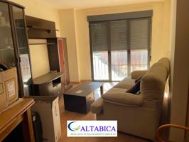 Piso en venta en Olmedo, Olmedo photo 0