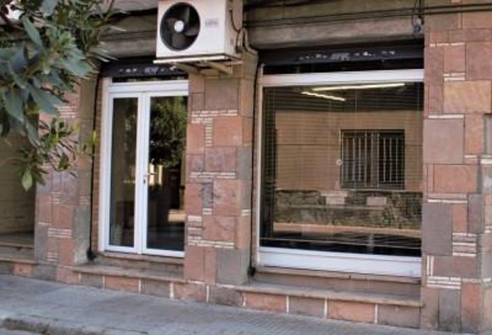 Local comercial en venta en Mollet del Vallès, Centre photo 0