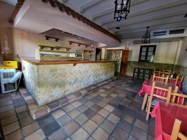 Local comercial en venta en Jerez de la Frontera, Sur - Carrefour Sur photo 0