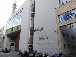 Oficina en venta en Oviedo, Oviedo photo 0