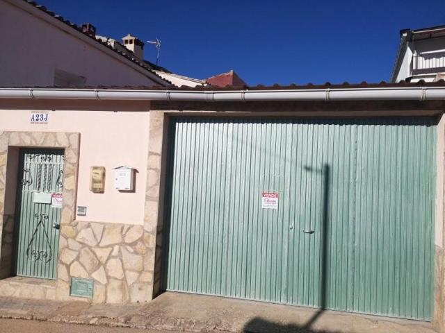 Casa en venta en Huete, Valdemoro del Rey photo 0