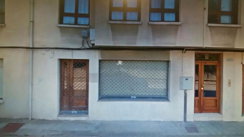 Local comercial en venta en Navia, Navia photo 0