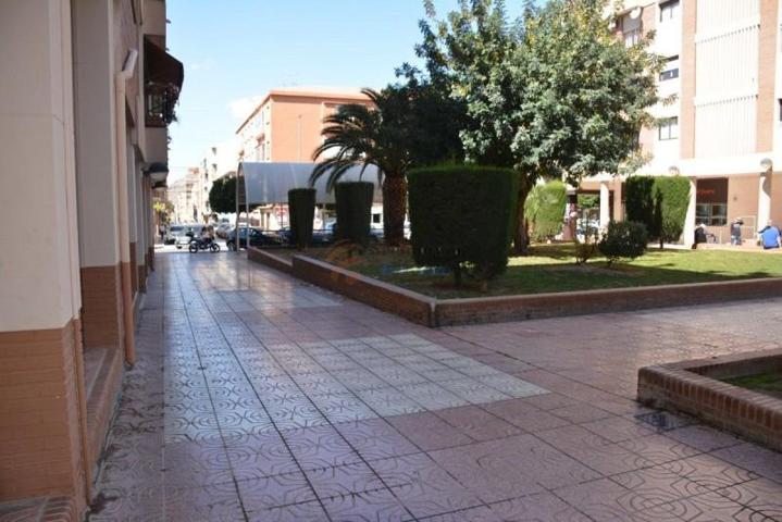 Local comercial en venta en Petrer, Frontera - Chimeneas photo 0