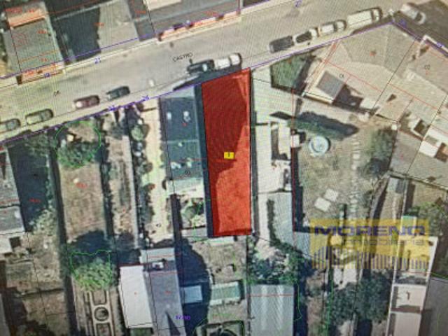 Terreno en venta en Sarria photo 0