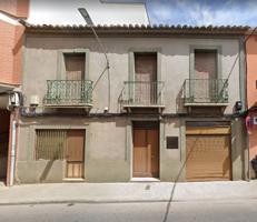 Casa en venta en Valdepeñas, Seis de Junio photo 0