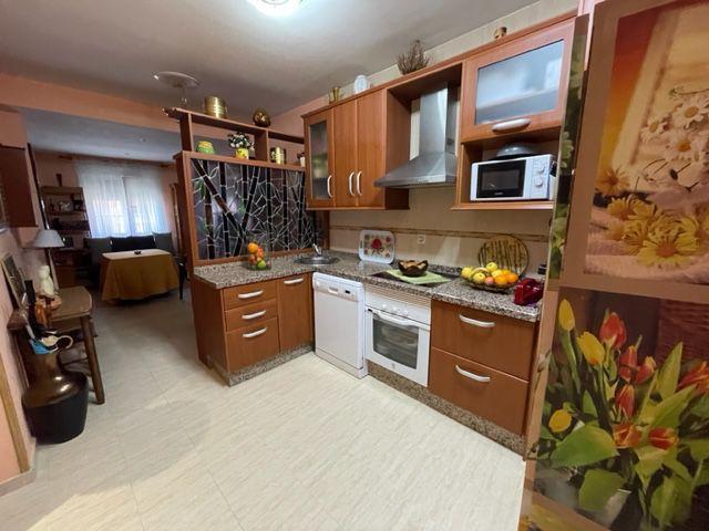 Piso en venta en Almendralejo, Santiago - Ermita photo 0