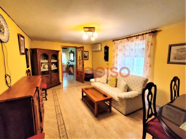 Casa en venta en Alcubillas, Alcubillas photo 0