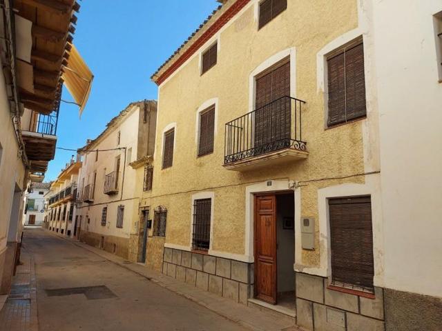 Casa en venta en Huéscar, Centro photo 0