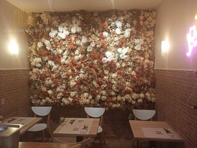 Local comercial en venta en Madrid photo 0