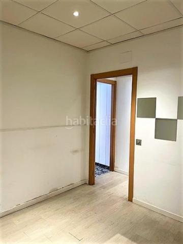 Local comercial en venta en Sant Boi de Llobregat, Centre photo 0