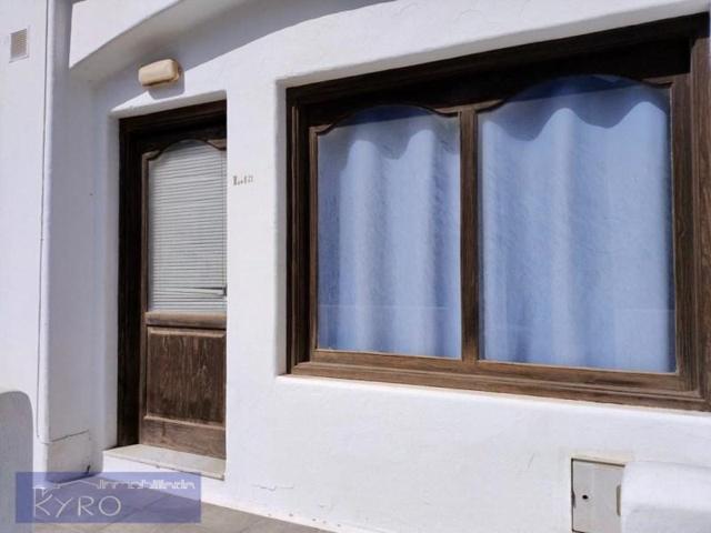 Local comercial en venta en Teguise photo 0