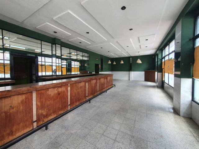 Local comercial en venta en Grado, Grado photo 0