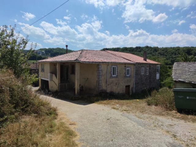 Casas de pueblo en venta en Castro Caldelas, Castro Caldelas photo 0