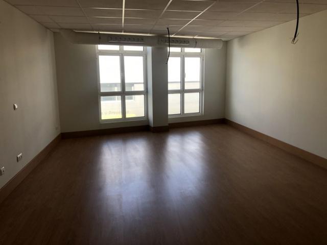 Oficina en venta en Griñón, Grinon photo 0