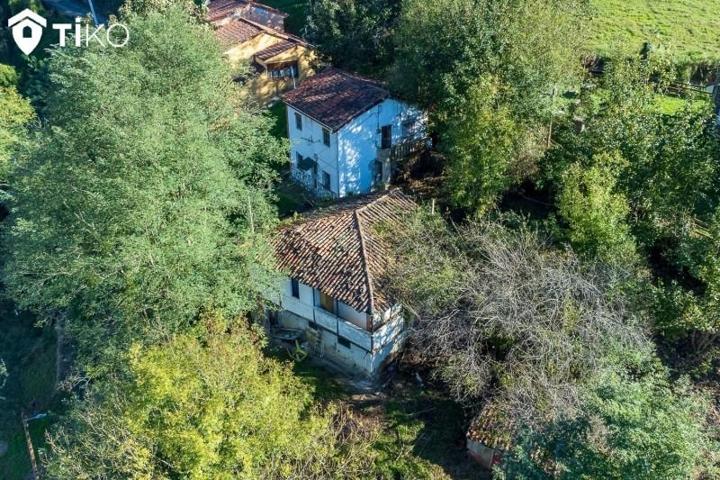 Casa en venta en Mieres, Mieres photo 0