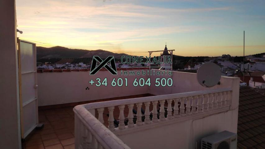 Casa en venta en Pruna, Pruna photo 0