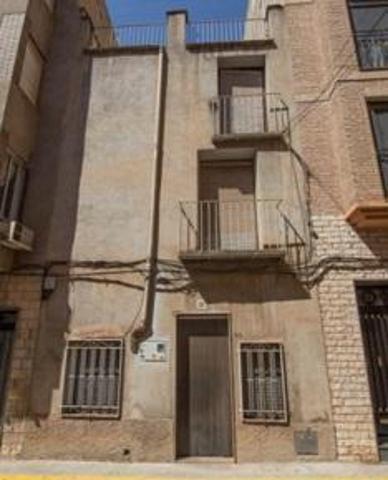 Casa en venta en Alcora, L'alcora photo 0