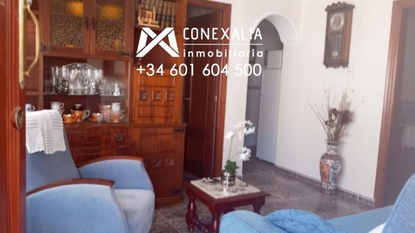 Piso en venta en Olvera, Ensanche photo 0