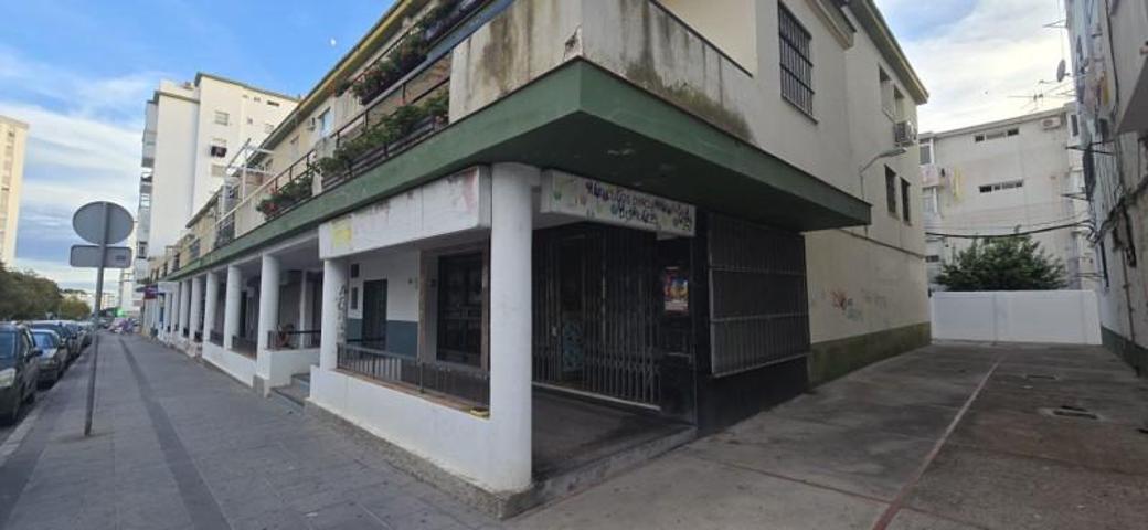 Local comercial en venta en Jerez de la Frontera, Oeste - Icovesa photo 0