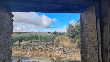 Casa en venta en Albalá, Albala photo 0