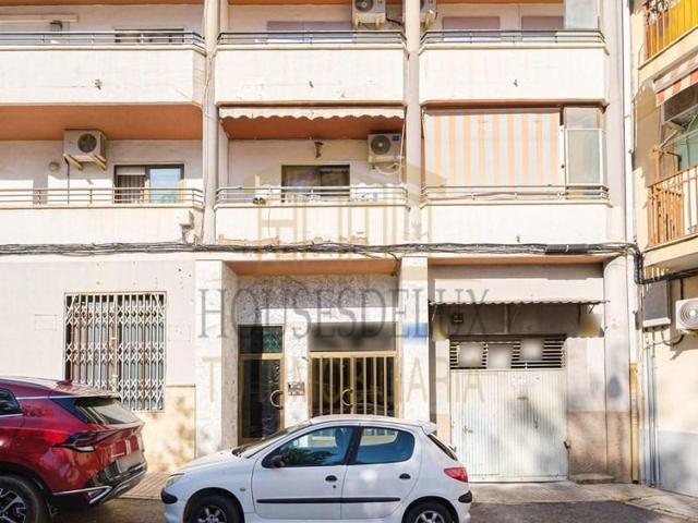 Piso en venta en Elda photo 0