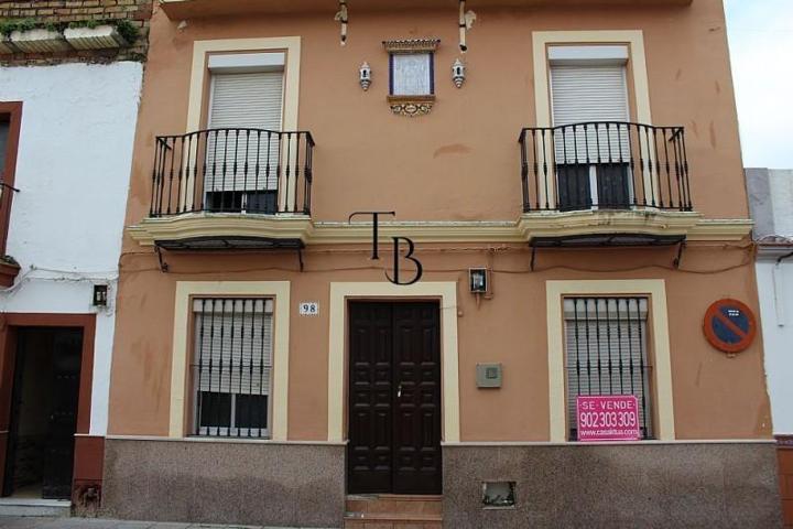 Adosada en venta en Villaverde del Río, Villaverde del Rio photo 0