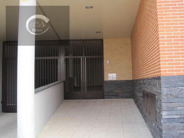 Piso en venta en Calzada de Valdunciel photo 0