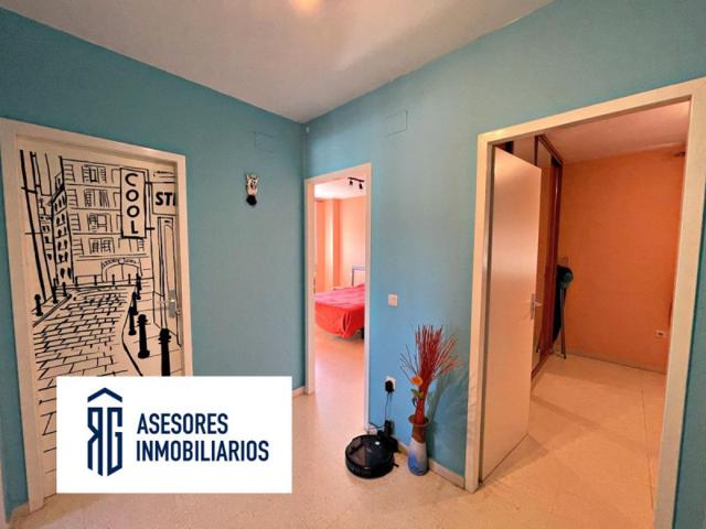 Piso en venta en Mérida, Urbanizaciones - El Prado (Acad. G.Civil) photo 0