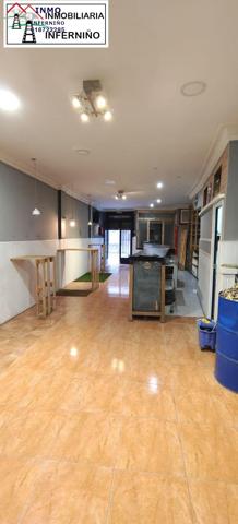 Local comercial en venta en Ferrol, Centro photo 0