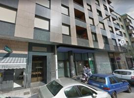 Local comercial en venta en Mieres, Centro photo 0