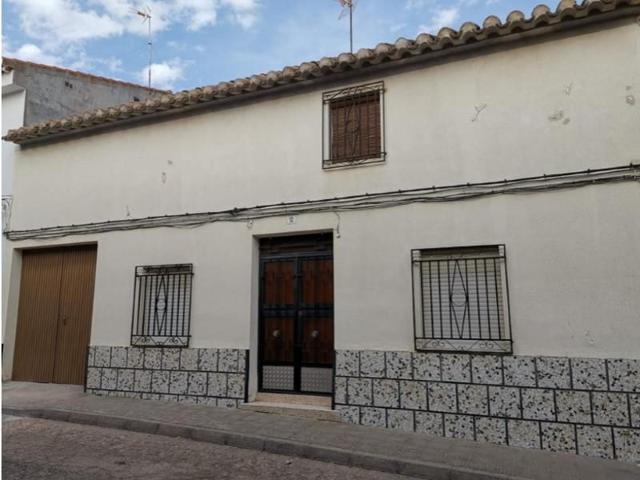 Casa en venta en Villarrobledo photo 0